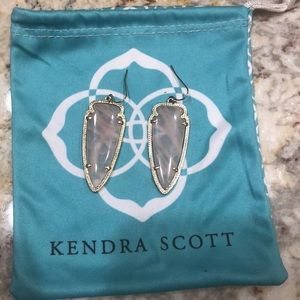 Kendra Scott gold/ rose quartz earrings